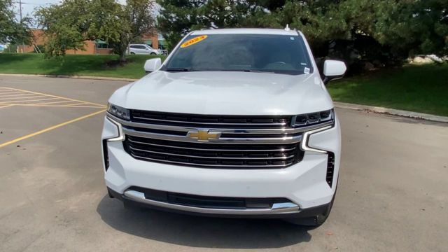 2023 Chevrolet Suburban LT 3