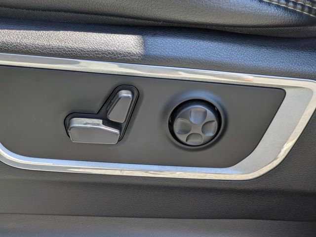 2020 Ram 1500 Laramie Crew Cab 4x4 6'4" Box