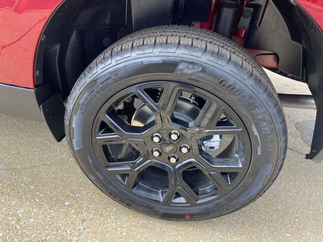 New 2026 Red Ford XLT image 7