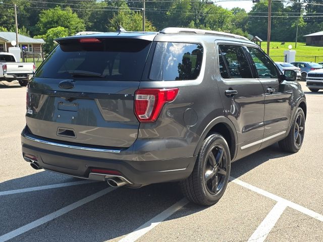 2018 Ford Explorer XLT:C02609A