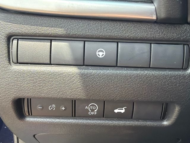 Used 2025 Nissan Rogue SUV