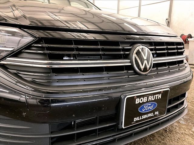2022 Volkswagen Jetta 1.5T Sport Black at Bob Ruth Ford