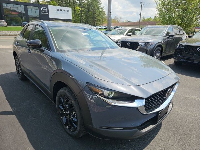 2025 Mazda CX-30 Carbon Edition's photo