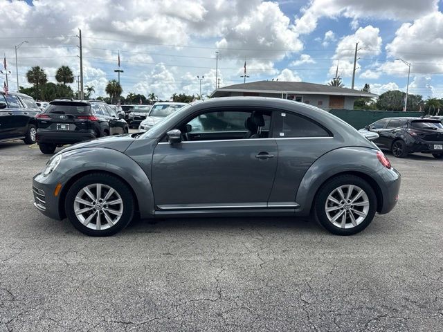 2018 Volkswagen Beetle - $22,888