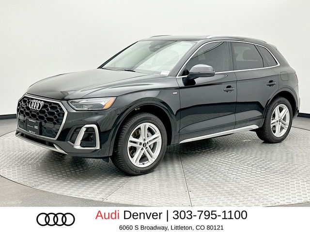 Mythos Black Metallic 2022 Audi Q5 Hybrid Plug-in SUV / Crossover All-Wheel Drive 7-Speed Automatic