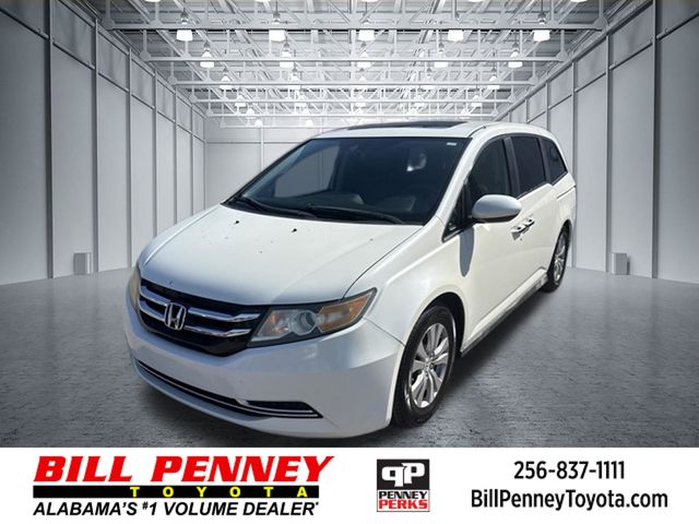 White 2014 Honda Odyssey Minivan Front-Wheel Drive 6-Speed Automatic