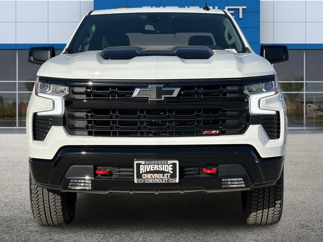 2025 Chevrolet Silverado 1500 LT Trail Boss 3