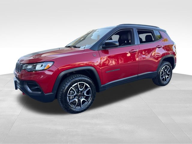 Red Hot Pearlcoat 2025 Jeep Compass Trailhawk 4WD SUV / Crossover Four-Wheel Drive 8-Speed Automatic
