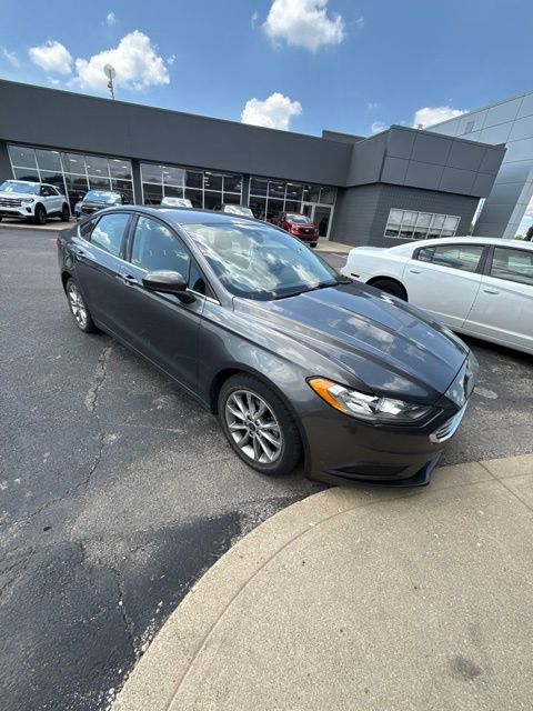 Gray (Magnetic) 2017 Ford Fusion Sedan Front-Wheel Drive 6-Speed Automatic