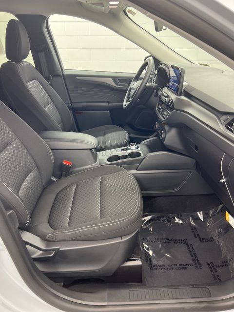 New 2026 Silver Ford Active image 22