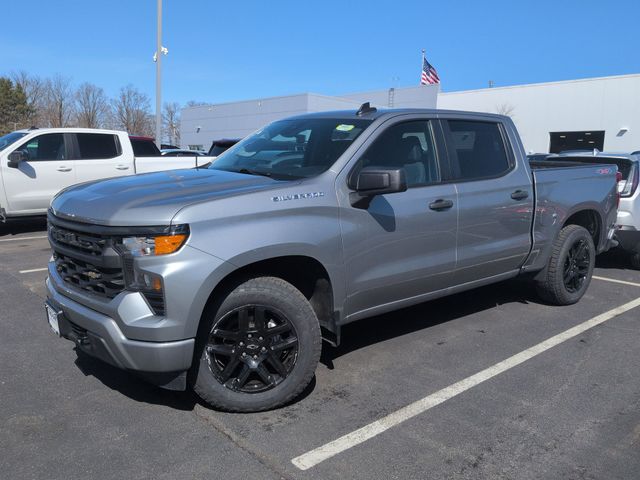 2024 Chevrolet Silverado 1500 Custom Crew Cab 4WD