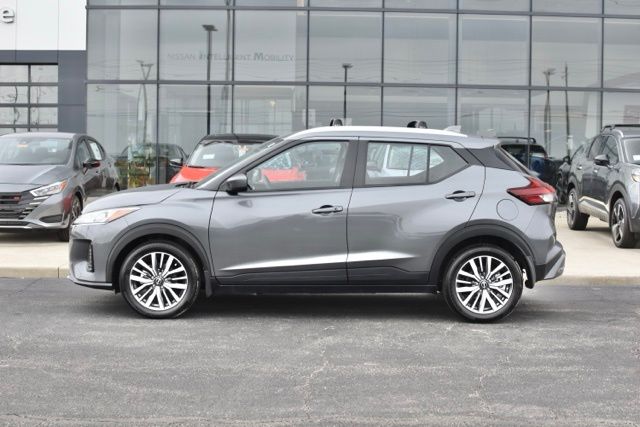Used 2024 Nissan Kicks SV 4D Sport Utility