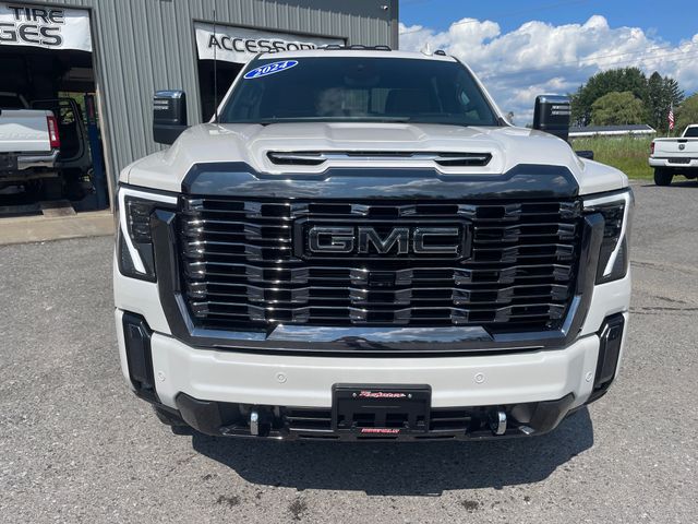 2024 GMC Sierra 2500HD Denali Ultimate - White Frost Tricoat exterior view 2