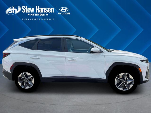 New 2026 White Hyundai SEL image 9