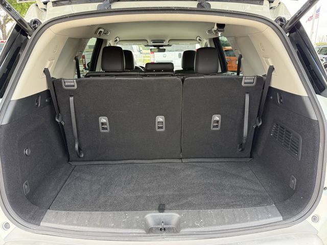 2024 Nissan Pathfinder SL White at Big Star Chrysler Jeep Dodge Ram 