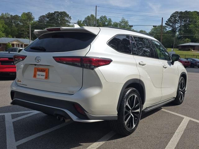 2021 Toyota Highlander XSE:44527B