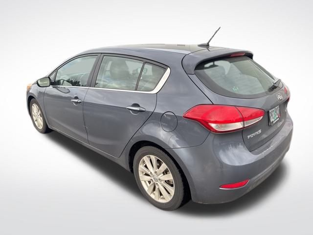 2014 Kia Forte EX 4