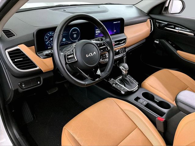 2024 Kia Seltos SX White at South Hills Kia