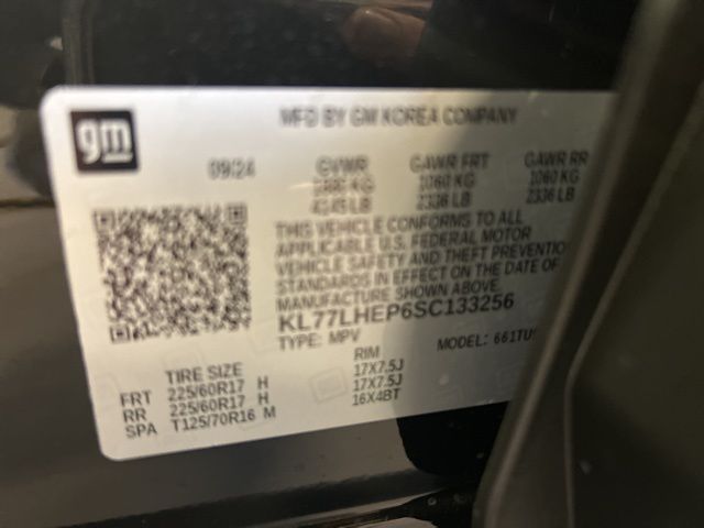 2025 Chevrolet Trax LT photo