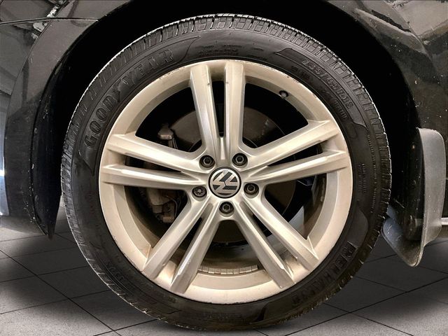 2015 Volkswagen Passat SEL Premium Black at Sutliff Volkswagen