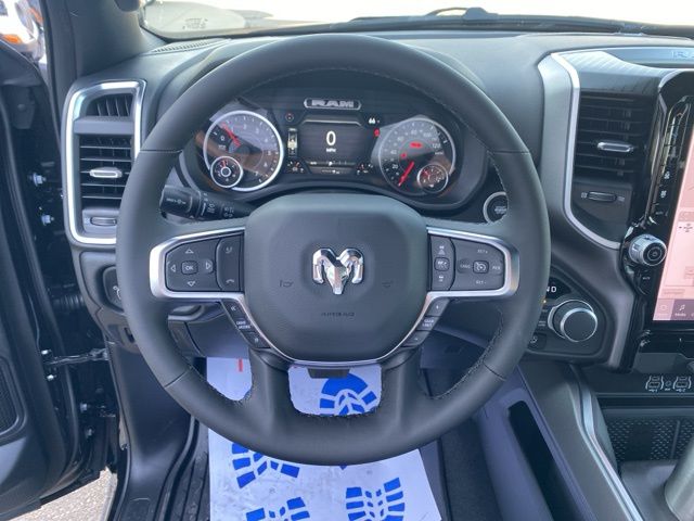 2026 Ram 1500 Big Horn/Lone Star - Diamond Black Crystal Pearlcoat exterior view 17