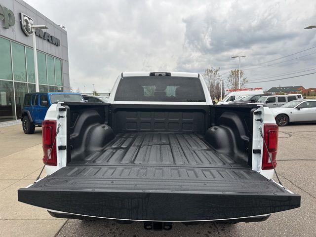 2026 Ram 2500 Big Horn - Bright White Clearcoat exterior view 9