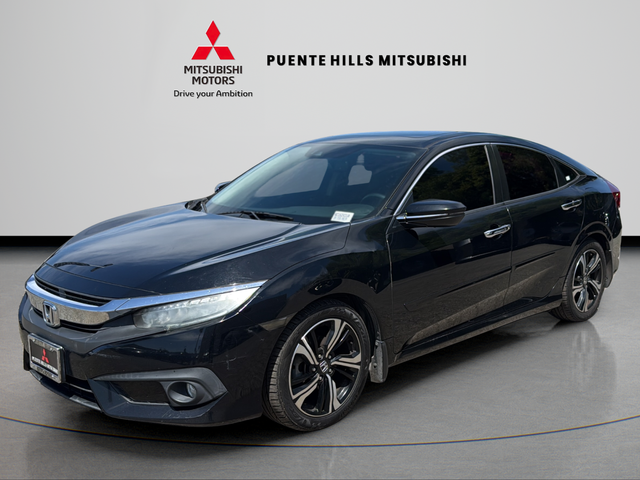 2016 Honda Civic Touring CVT's photo
