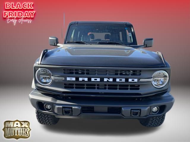 2024 Ford Bronco Black Diamond 2