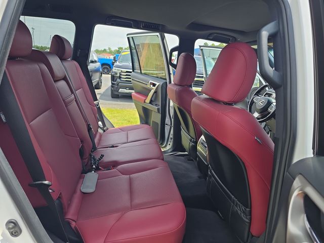 Used 2021  Lexus 460 image 12