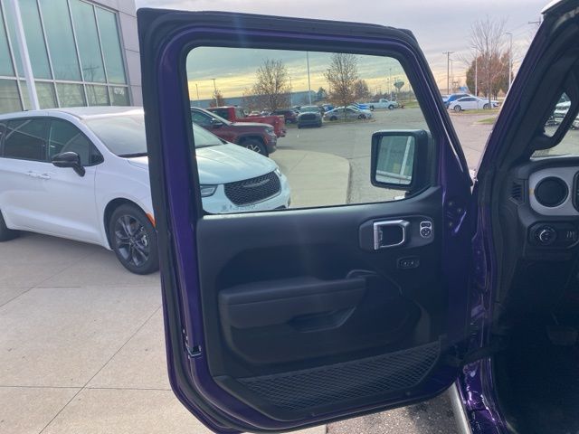 2026 Jeep Gladiator Willys - Reign exterior view 11