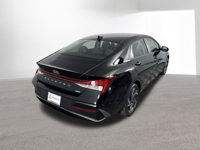 New 2025 Hyundai Elantra Hybrid For Sale in Indianapolis, IN