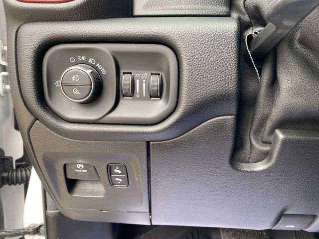 2019 Ram 1500 Rebel - Bright White Clearcoat exterior view 12