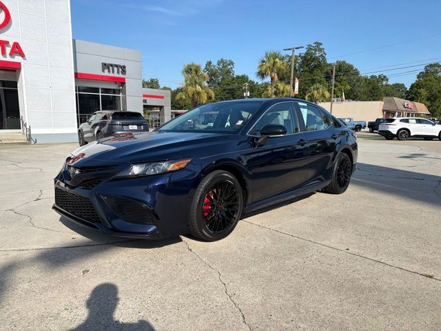 2022 Toyota Camry SE FWD
