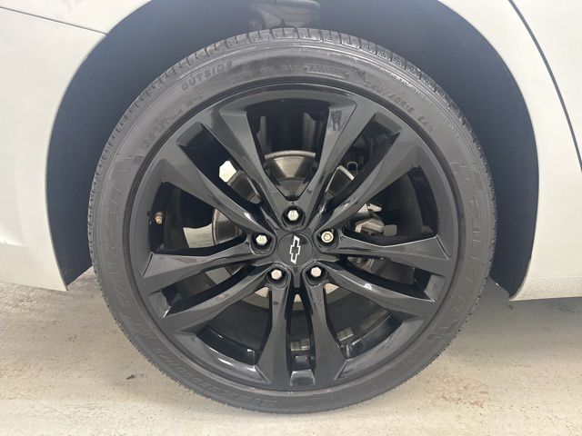 used 2021 Chevrolet Malibu car, priced at $17,950