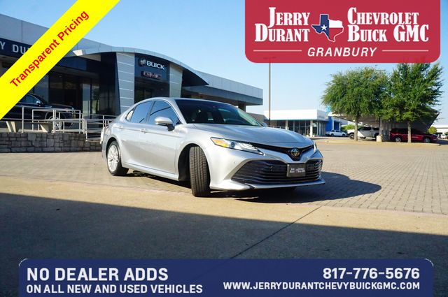 Celestial Silver Metallic 2018 Toyota Camry Sedan Front-Wheel Drive 8-Speed Automatic
