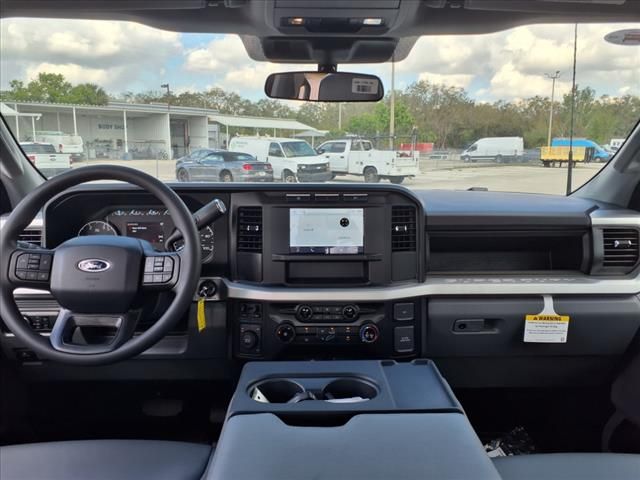 2025 Ford F-350SD XL photo
