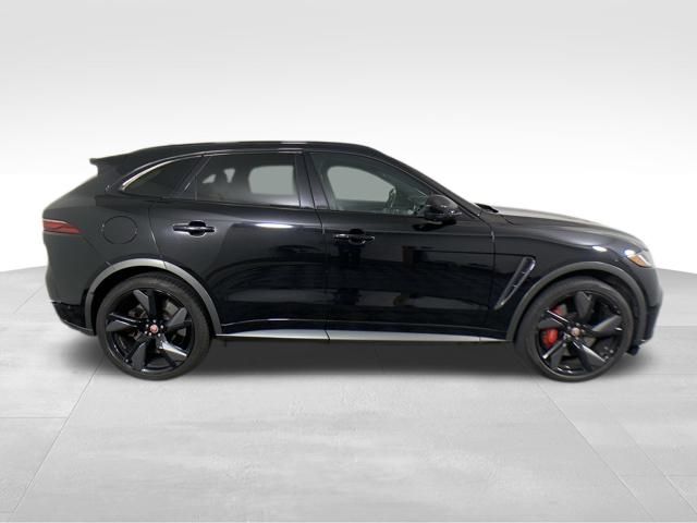 2021 Jaguar F-PACE SVR 7