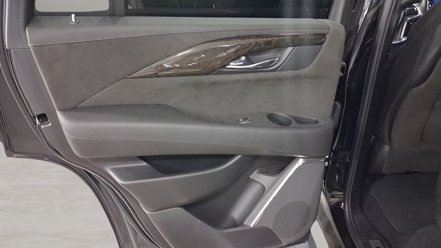 Used 2016 Cadillac Escalade SUV