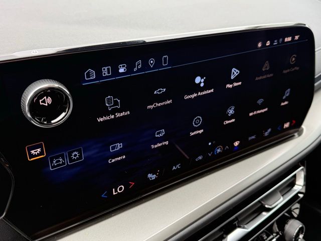 new 2026 Chevrolet Traverse car, priced at $48,015