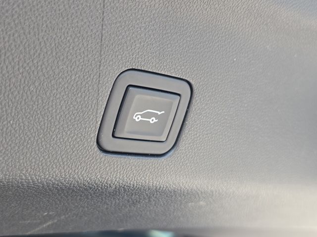 2023 Chevrolet Tahoe Premier:C02658A