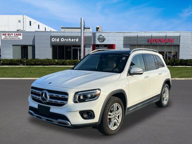 White 2022 Mercedes-Benz GLB 250 4MATIC SUV / Crossover All-Wheel Drive 8-Speed Automatic