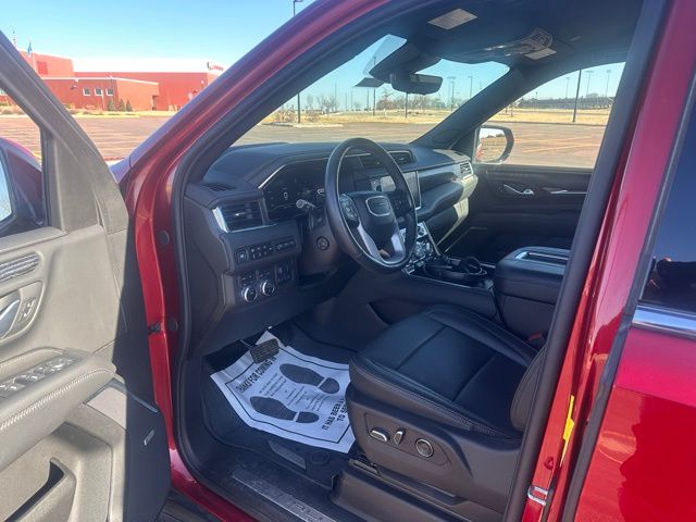 2024 GMC Yukon XL 4WD Denali