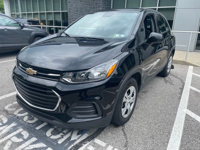 2018 Chevrolet Trax LS - 9