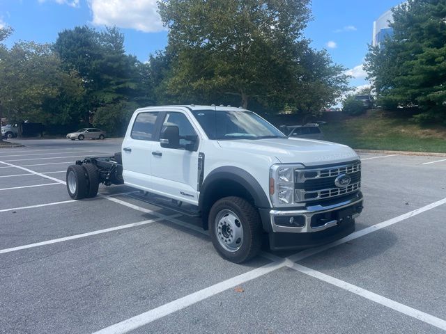2025 Ford F-550 Super Duty 