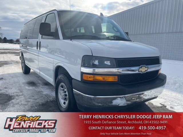 2023 Chevrolet Express 3500 LT Extended RWD