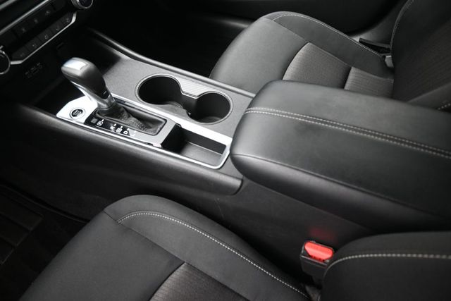 Used 2025 Nissan Altima Sedan