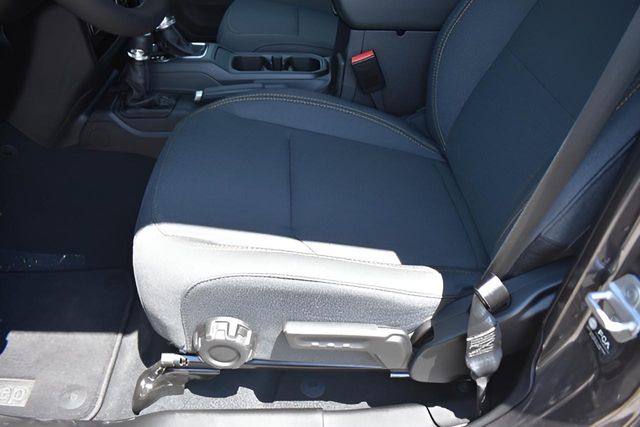 New Car 2025 Jeep Gladiator  Sport S For Sale Under $40,000 In Austin, Texas