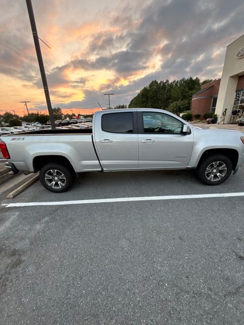 Used 2015 Silver Chevrolet Z71 image 5