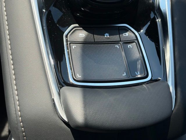 used 2025 Acura RDX car, priced at $42,999