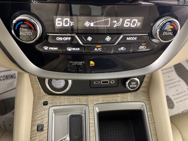 2023 Nissan Murano SL photo